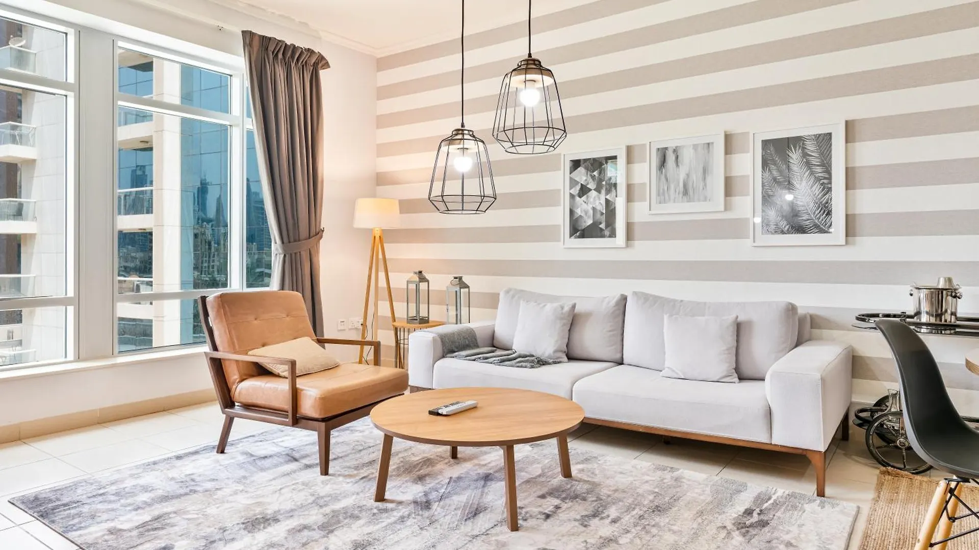 Vibrant 1Br Apt With Burj Khalifa View Dubai Apartment