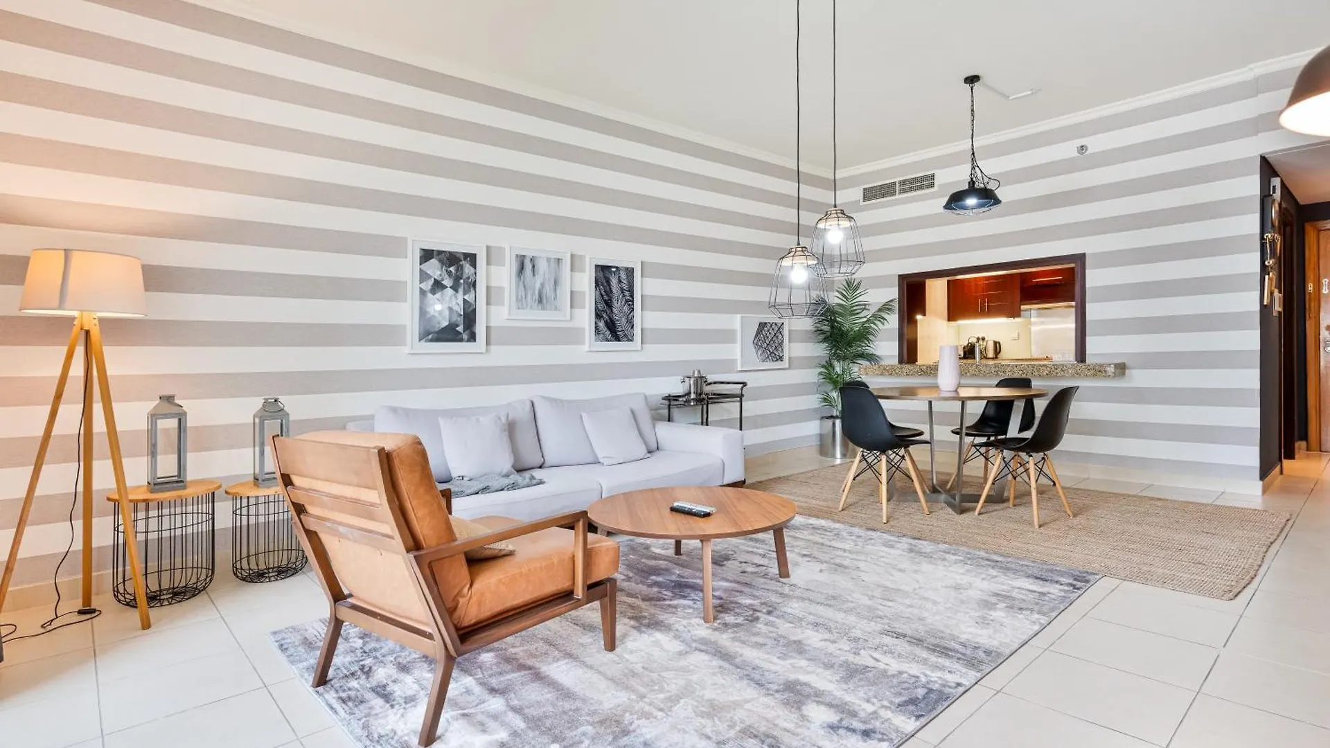 Vibrant 1Br Apt With Burj Khalifa View 두바이 아랍에미리트